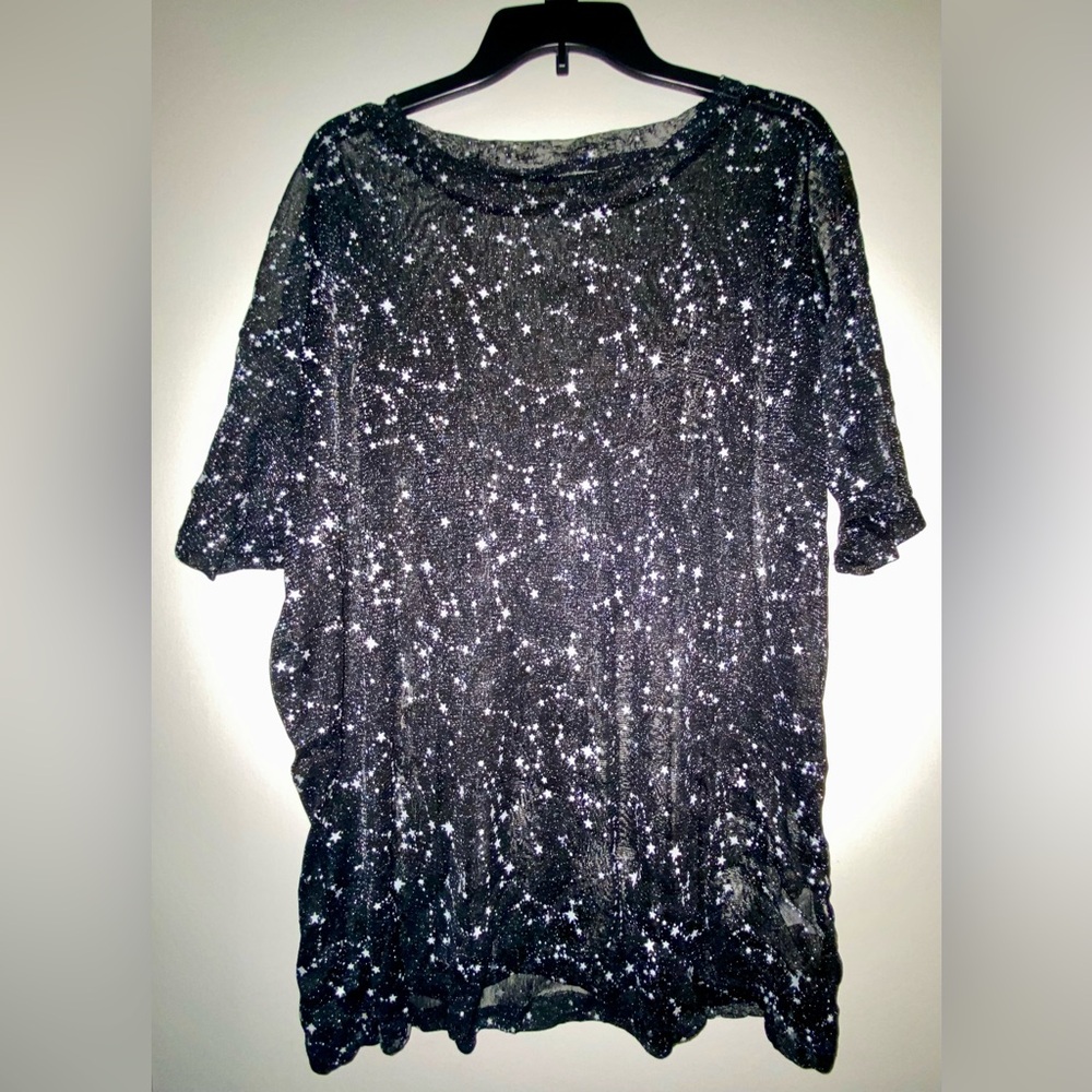 NWOT Short sleeve black galaxy t shirt blouse - Picture 6 of 9